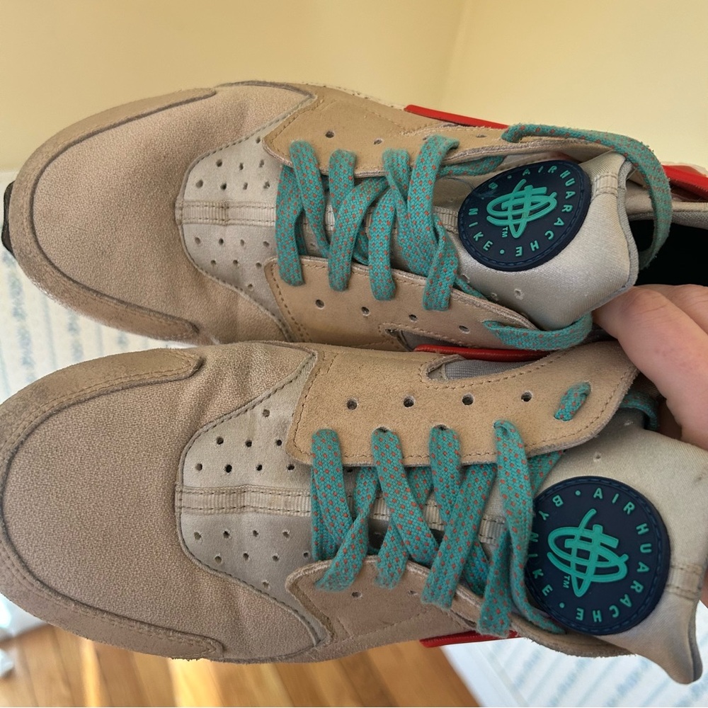 Nike Sneakers - Picture 5 of 11